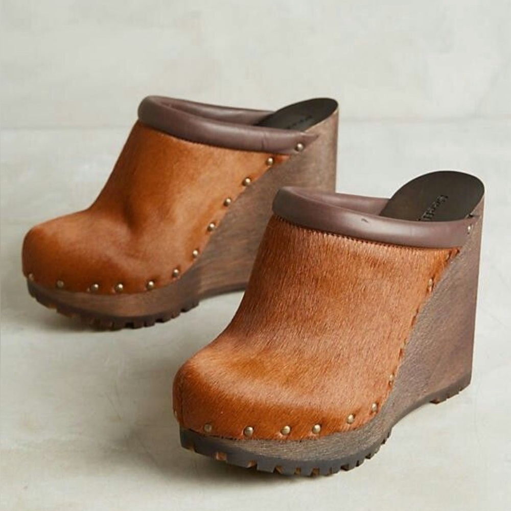 See By Chloe Clive Studded Platform Wedge Clogs Wooden Heel Calf Hair Brown sz 7